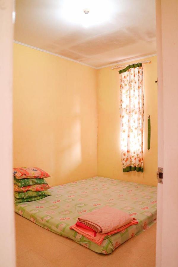 Villa Bukit Indah Brastagi / เบอราสตากี ภายนอก รูปภาพ